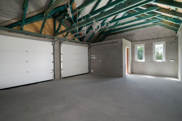 Cost of Garage Floor Concrete Repair in Milford