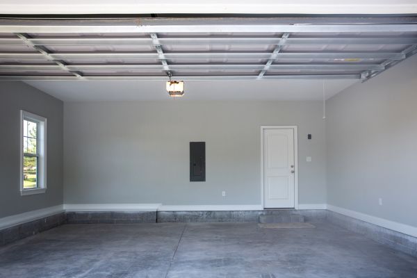 Cost of Garage Concrete Repair in Milford
